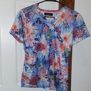Flower scrub top